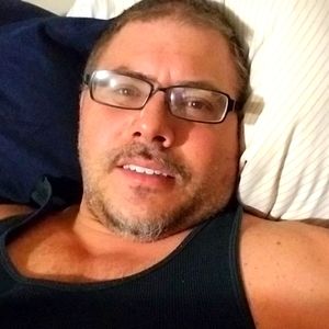 Meet your Posher, Stanley